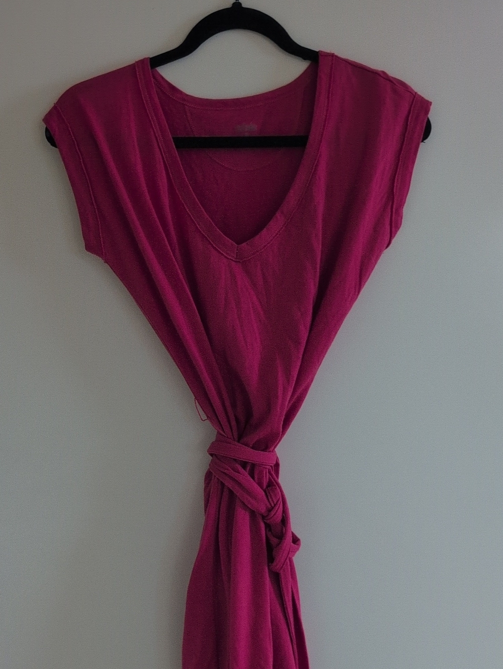 Icebreaker Fuchsia V-Neck Cap Sleeve Midi Dress